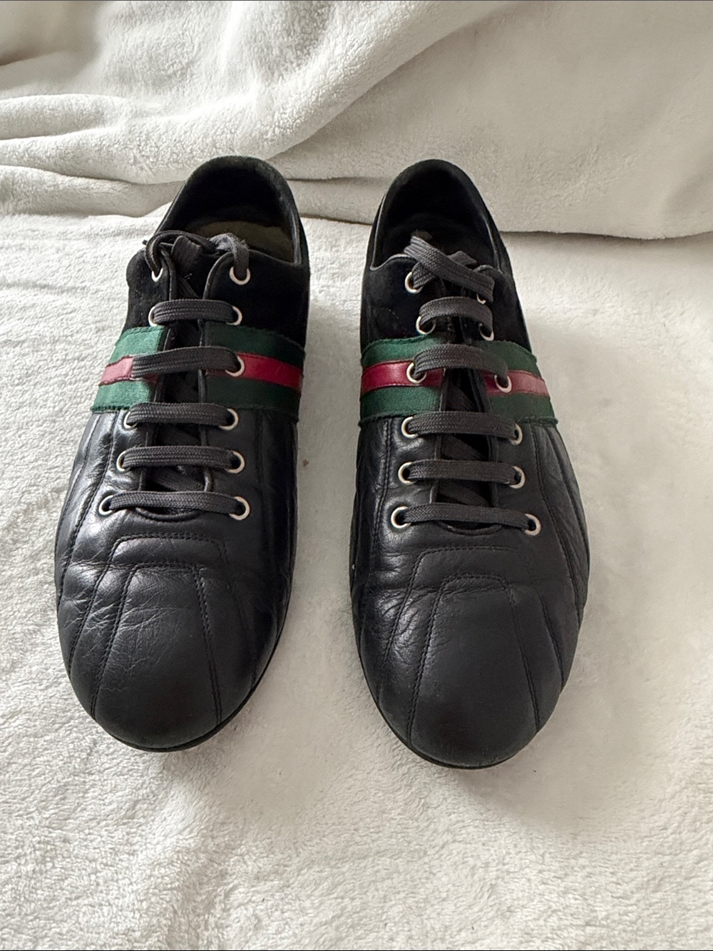 Men's Black Leather Sneakers with Green & Red Stripe